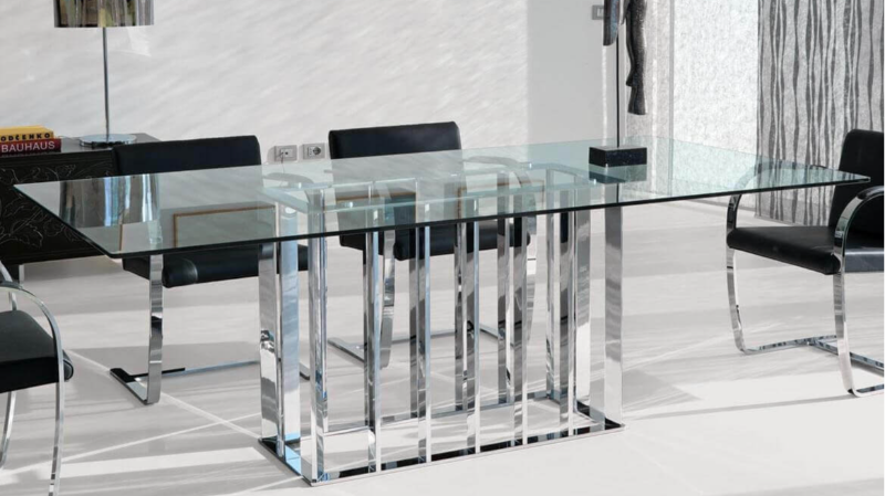 6 ayaklı cam toplantı masası